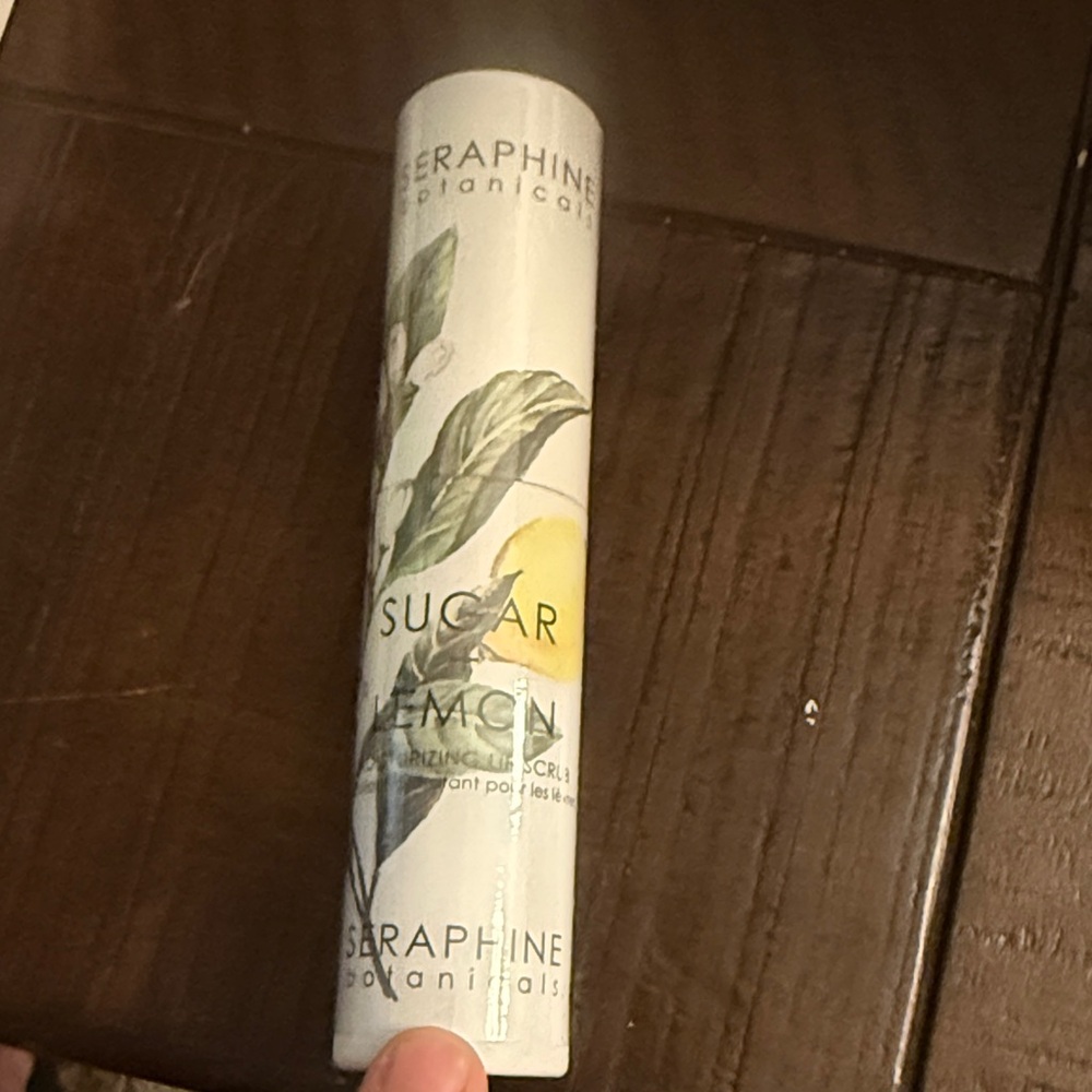 Seraphine Botanicals Sugar Lemon Lip Scrub